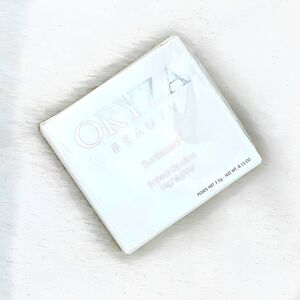 🔴 ORYZA Baked Opaline Highlighter - Sunkissed